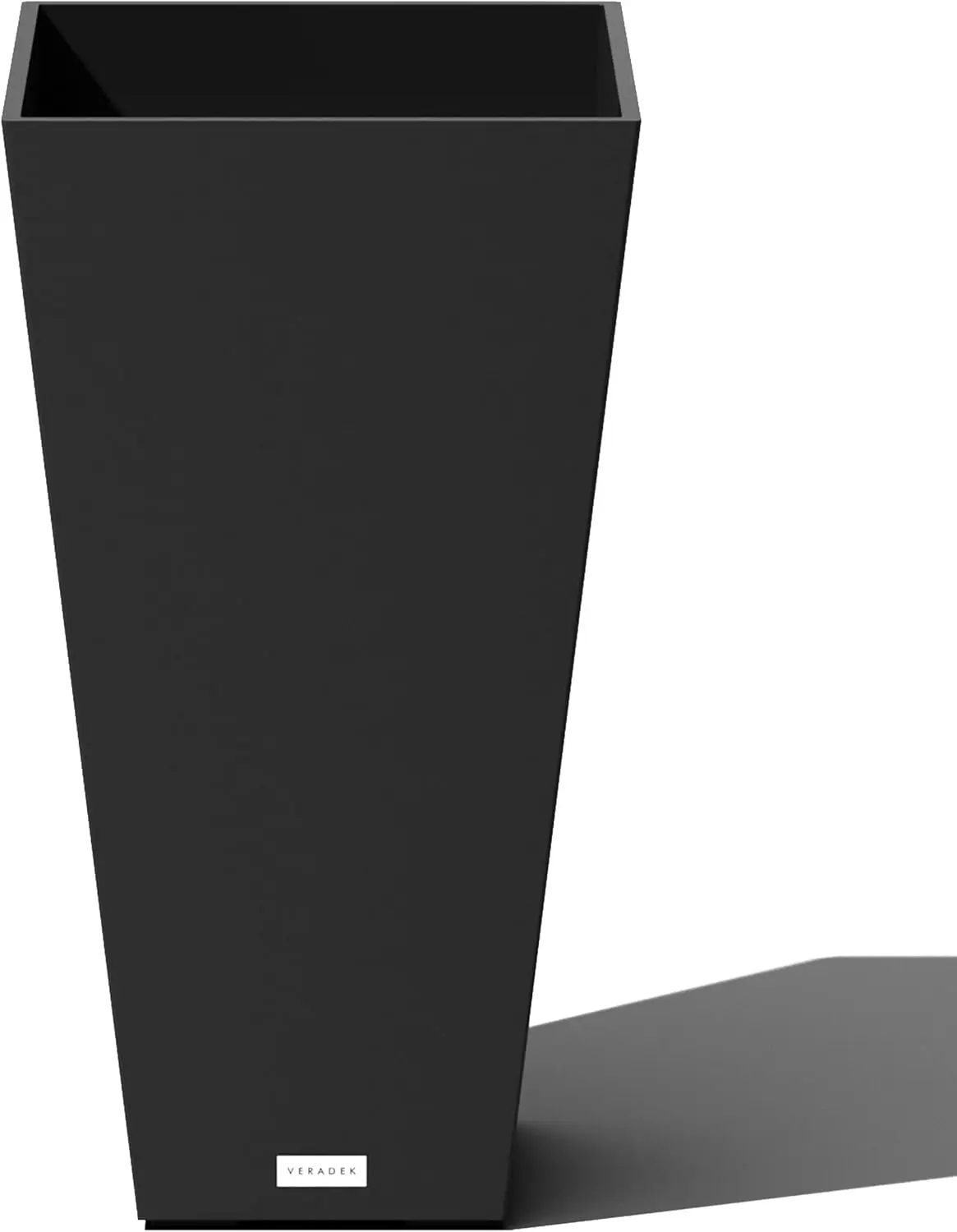 

V-shaped resin indoor/outdoor conical flowerpot (26 inches, black)