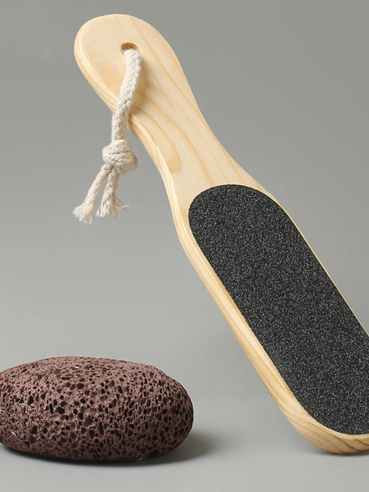 

Foot grinding tool: Foot grinding stone, removing dead skin, calluses, keratin, volcanic stone, double-sided rubbing foot board,