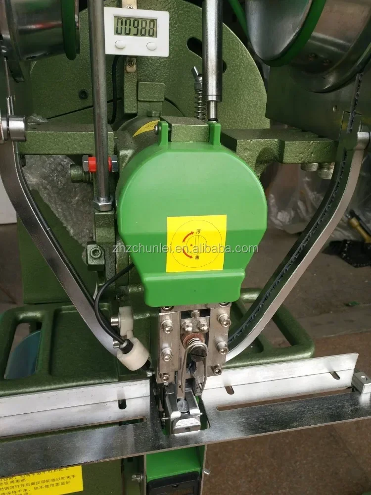 prong snap fastener machine