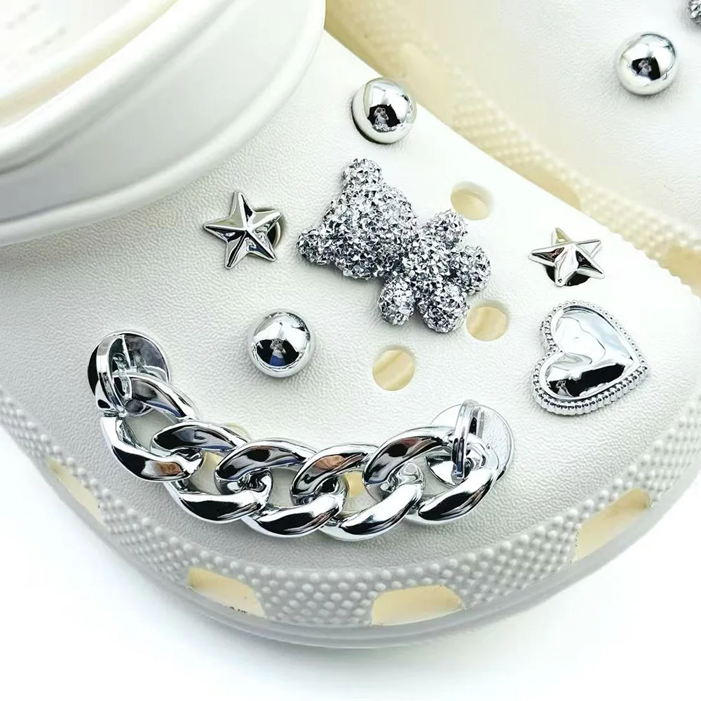 15-teiliges Sommer-Mode-Schuhcharms-Set: Zubehör für Clogs, Schuhschnallen, Diamant-Bären-Ketten, Nieten, DIY-Schuhdekorationen – Detail 9