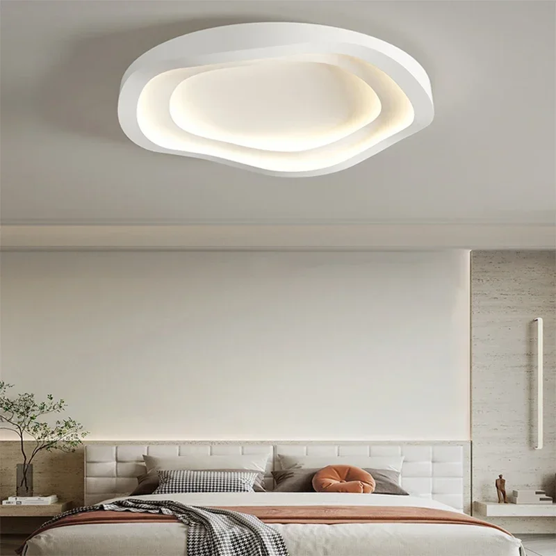 Nordic Cream Style Ceiling Light Modern Simple Designer Originality Led Ceiling Light Art Luxury Indoor Lighting Plafonnier FYCL