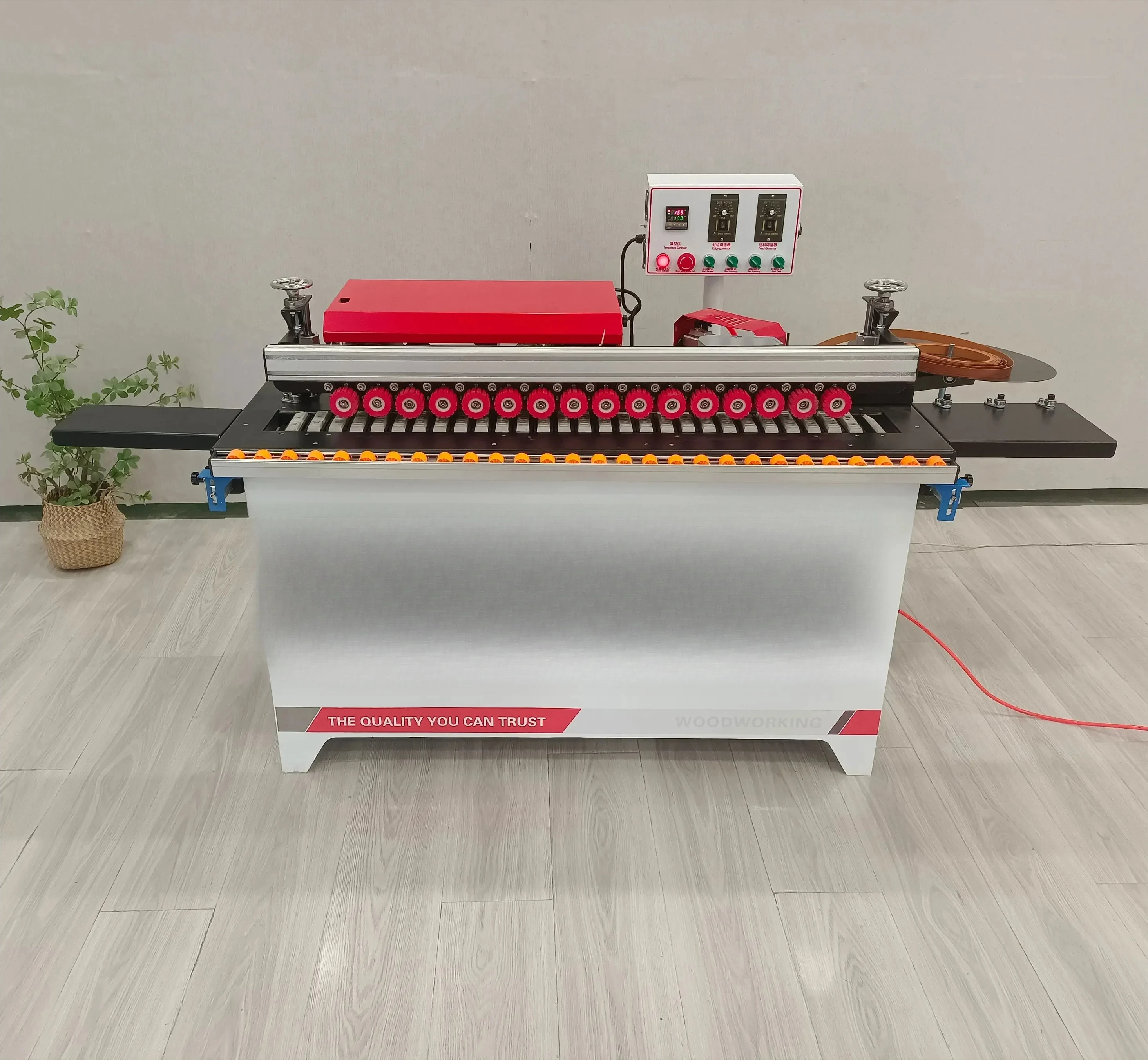 

Fully Automatic Edge Banding Machine For Woodworking Furniture PVC Edge Bander Price