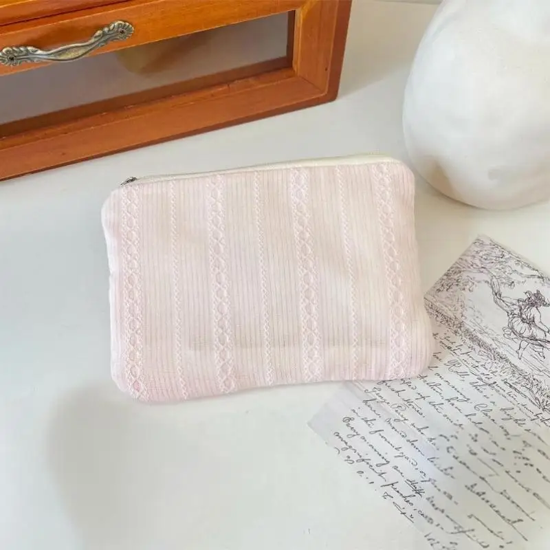 Kawaii Mini Travel Cosmetic Bag Lipstick Earphone Data Cable Storage Bag Purse Women Portable Makeup Handbags Wallet Pouch Bags