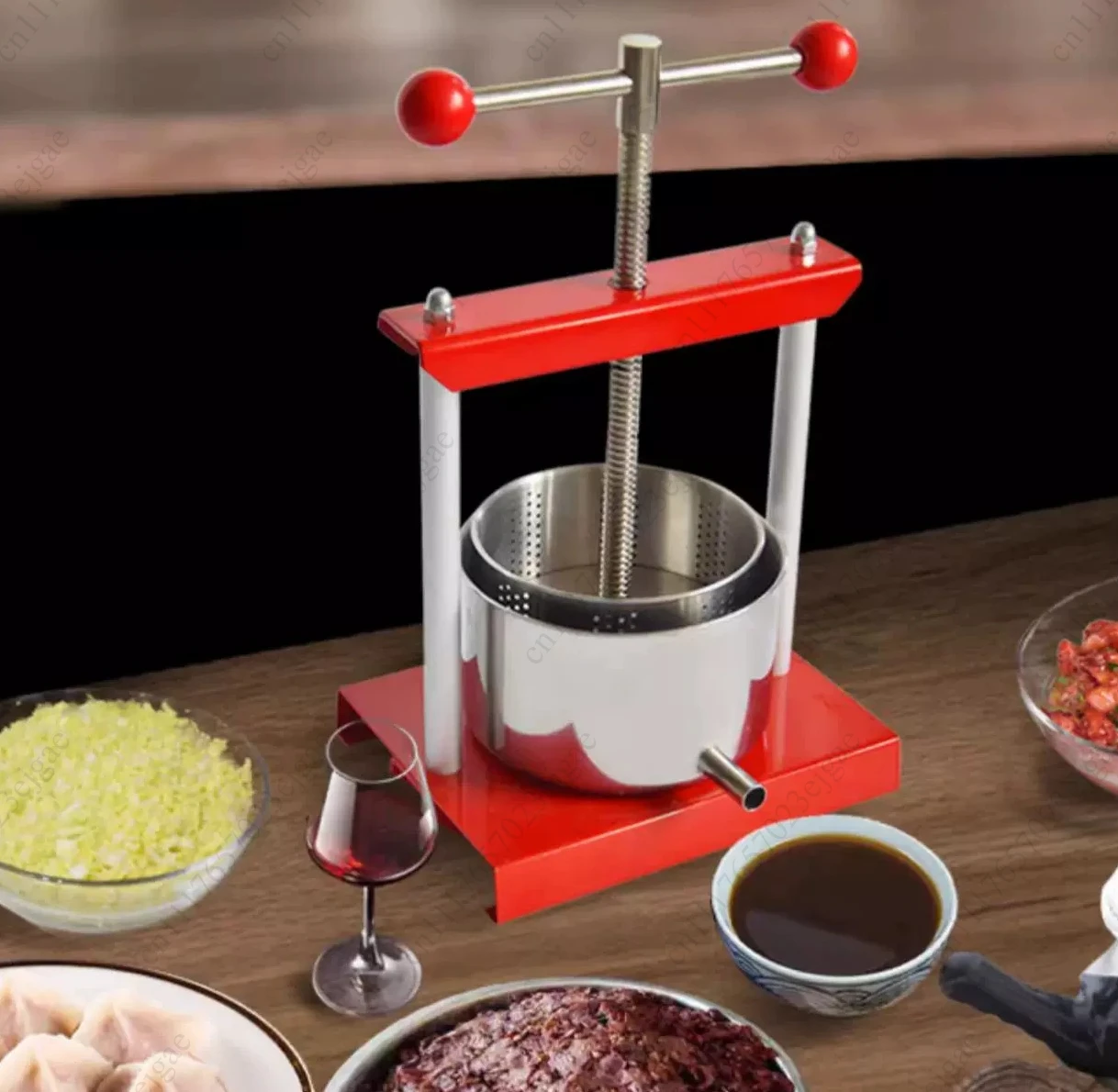 2L Stainless Steel Manual Press, Pulp Dehydrator & Fruit Crusher for Cheese, Wine Pomace & Vegetable Juice