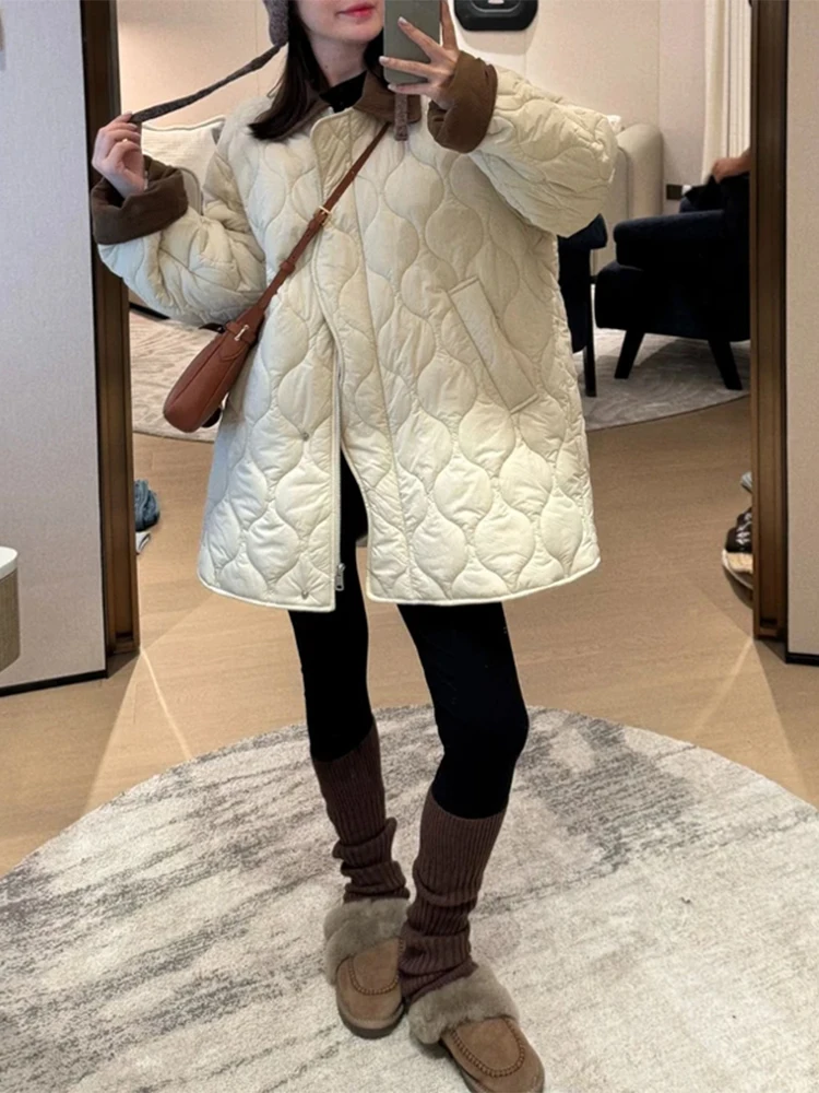 

Модная легкая хлопковая куртка для женщин: новая теплая повседневная модель средней длины на молнии для зимы