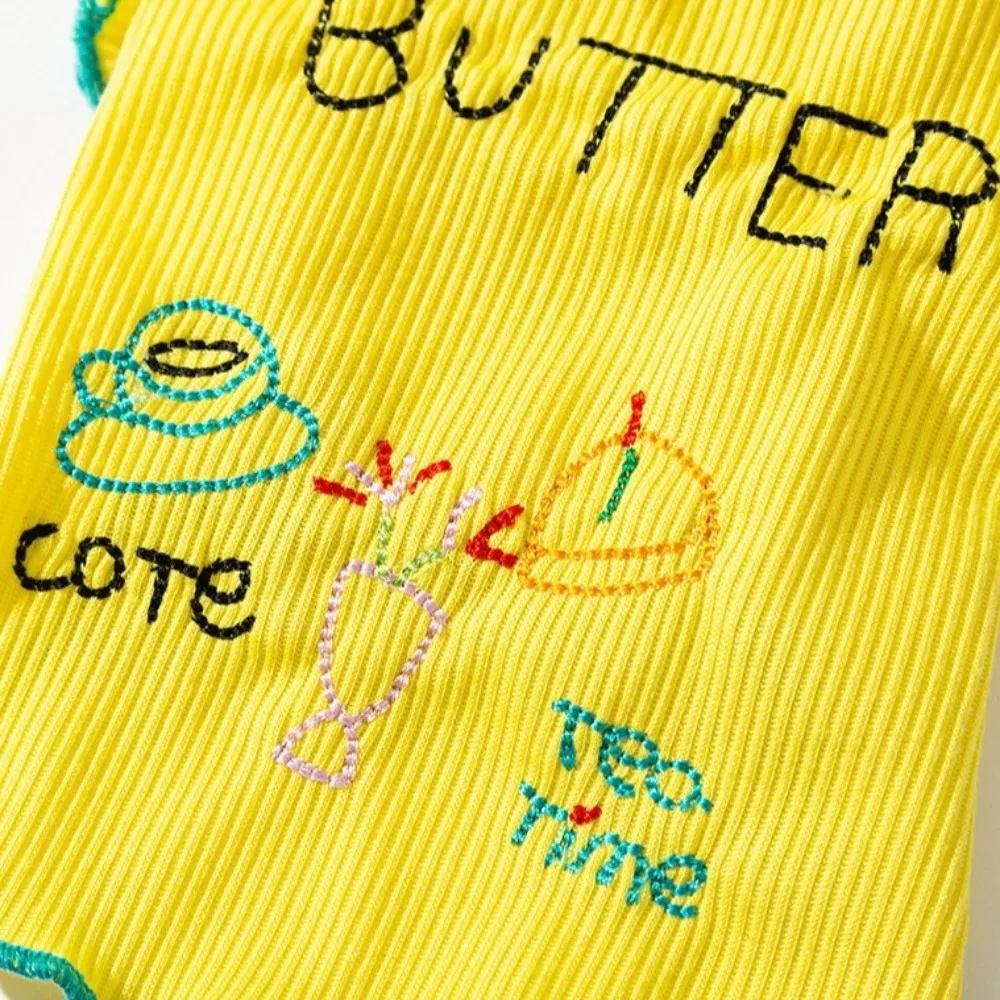 Vêtements décontractés pour chiens fins, vêtements de maison avec lettres brodées, chemise respirante pour chiens, imprimé de dessin animé, deux pattes, petit et moyen chien