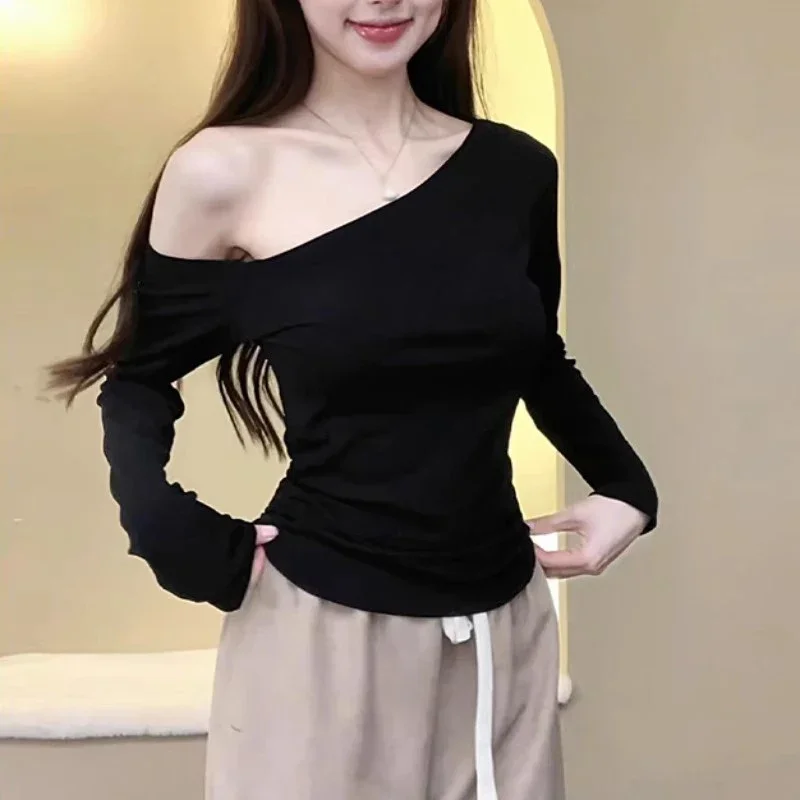 Long-sleeved Spring Autumn Slanted Shoulders Slim T-shirt off-the-shoulder Design Sense Versatile Top Dark