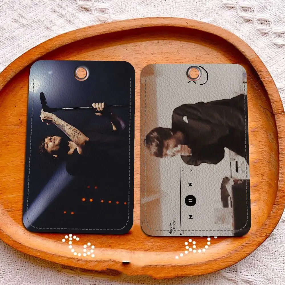 Classic Singer L-Louis T-Tomlinson Holder Keychain With Keychain For Access Card Bus Pass & Card Credit ID Bank Card