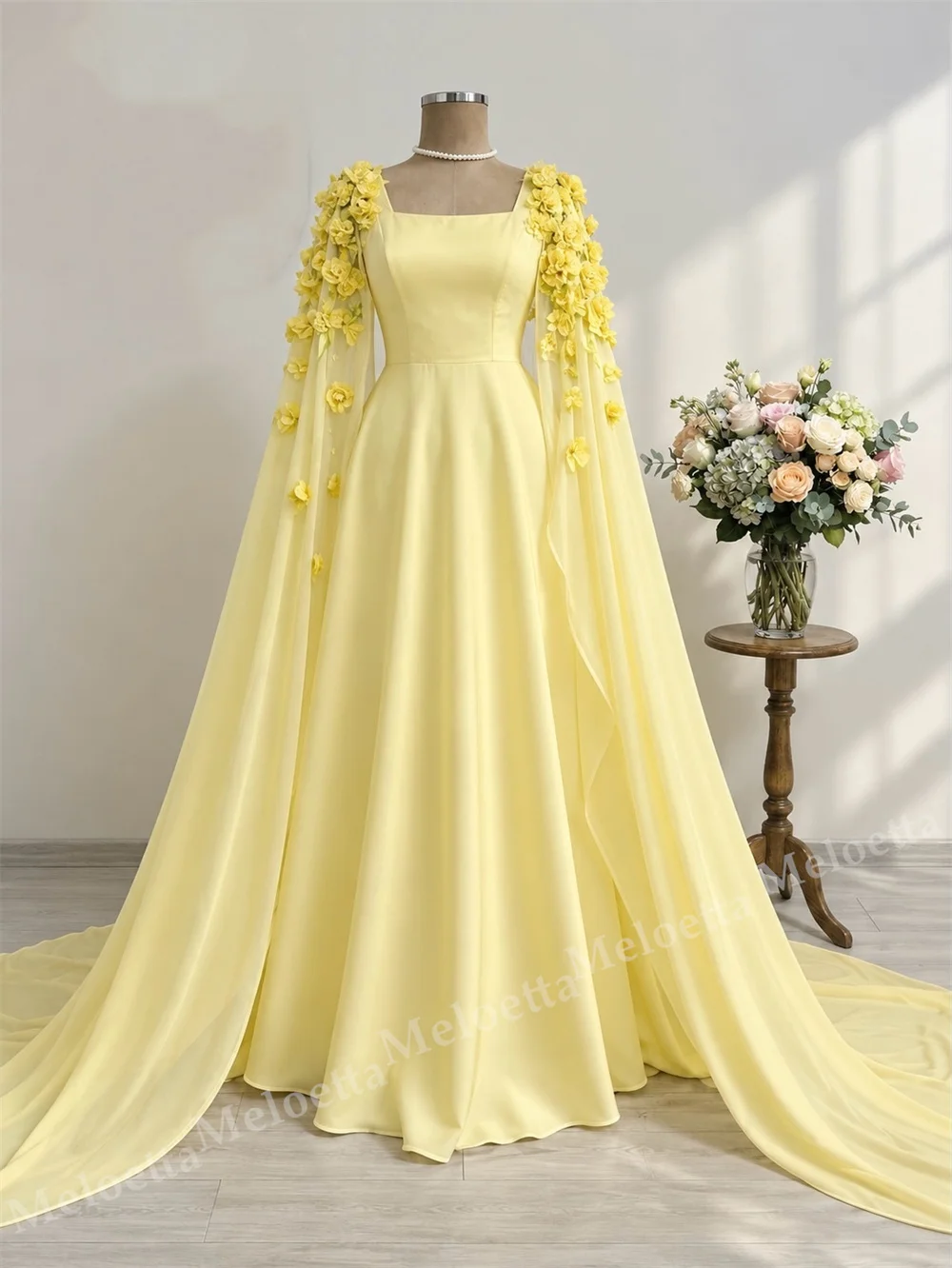 Customized High Quality Applique Square Neck A-line Long Dresses Wedding Gown Exquisite Formal Evening Dress