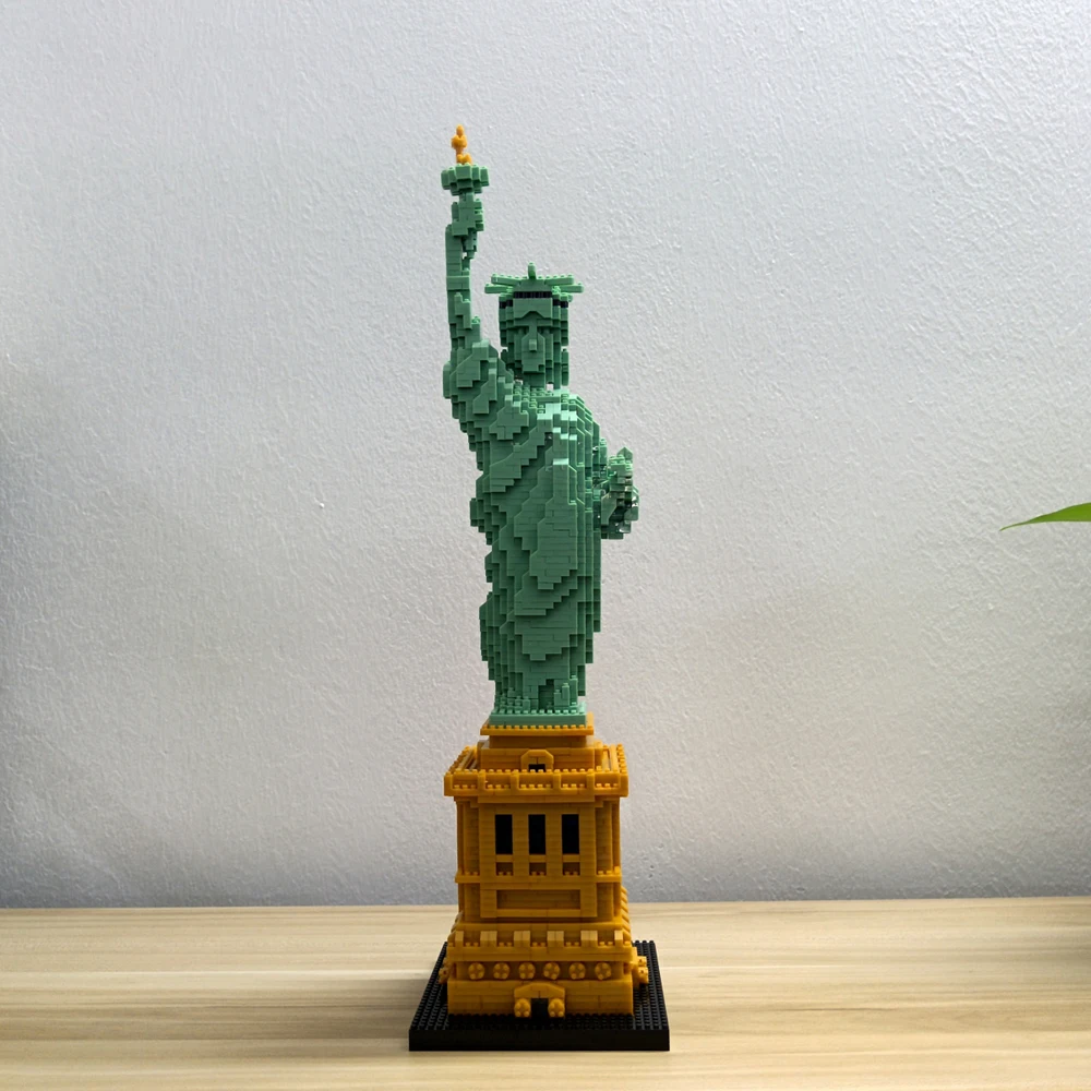 Liberty Enlightened USA Statue of Liberty Micro Mini Building Blocks Constructions for Adult Kids Gift Creativity and History