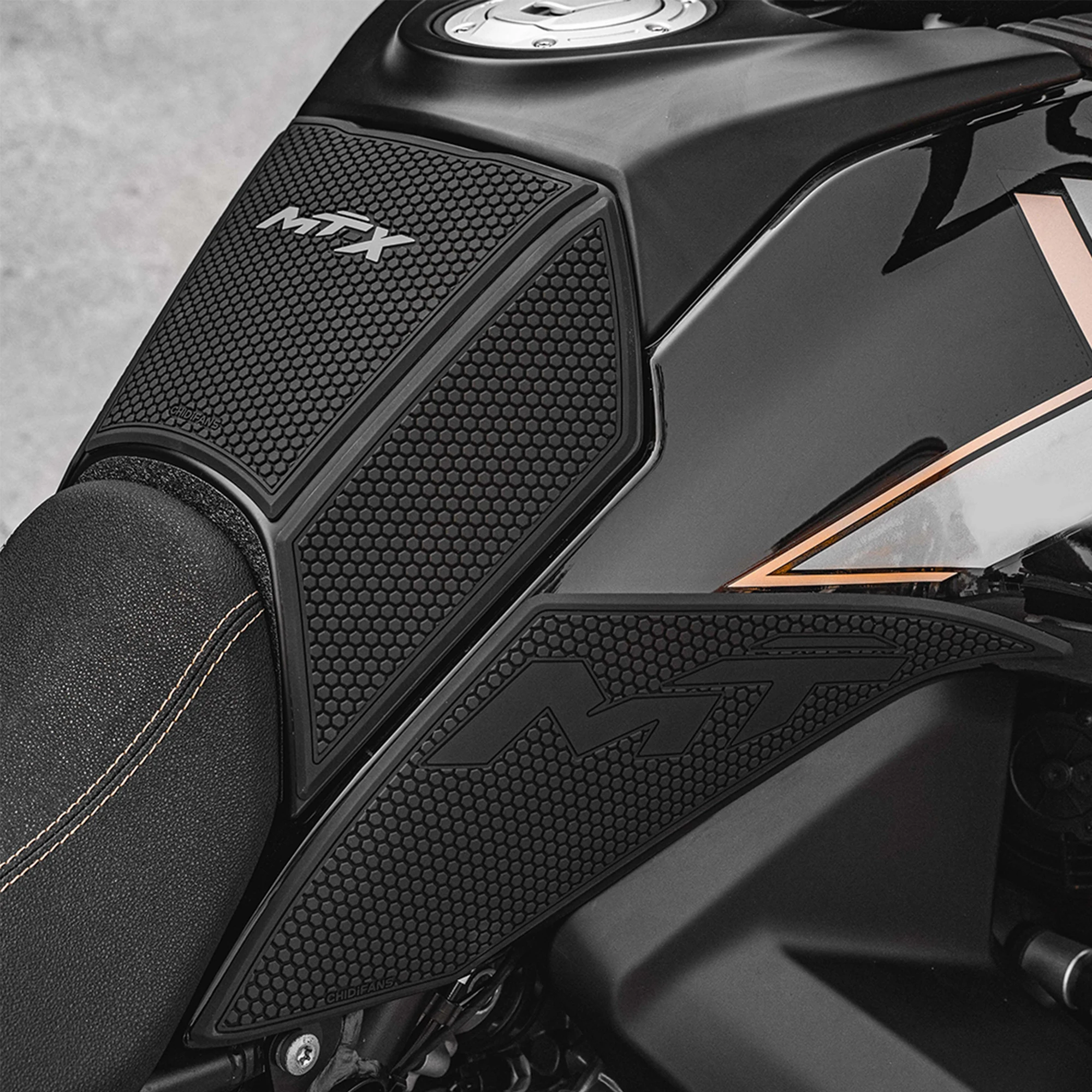 Thickened Rubber Motorcycle Tank Pad Fuel Tank Protector Sticker Compatible with  2026 CFMOTO 1000MT‑X Modification Accessory