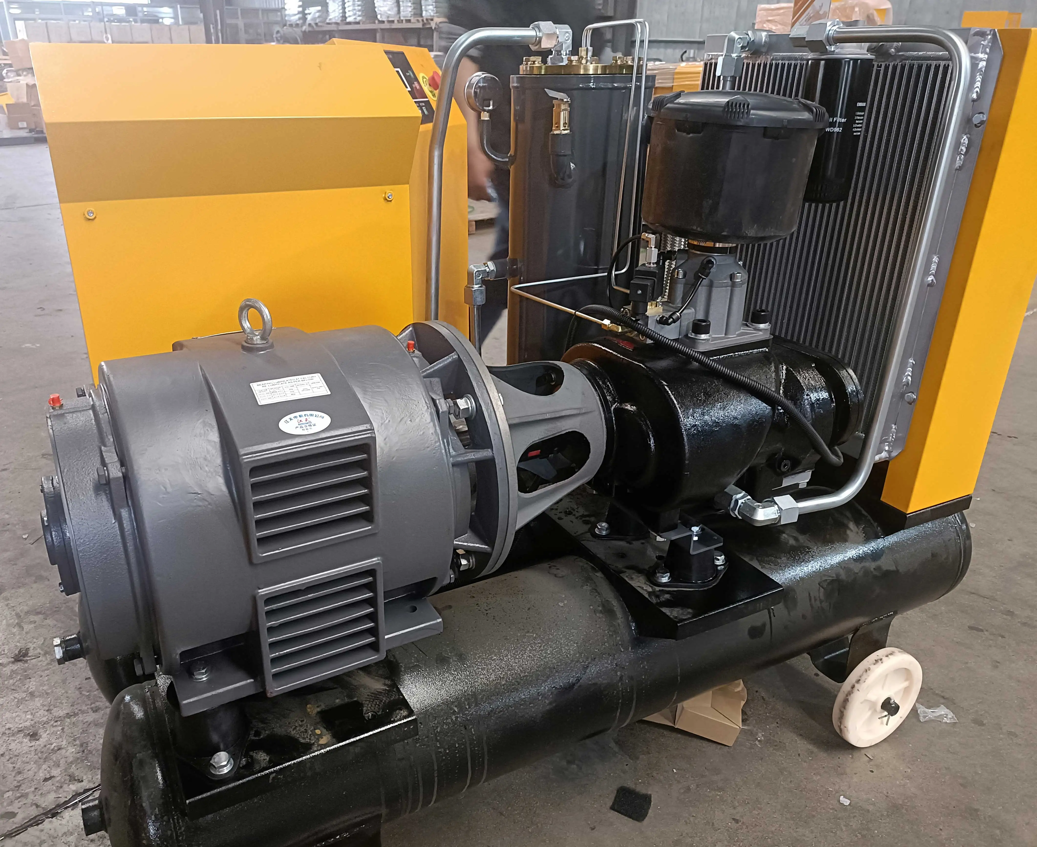 China Engineering Air Compressor 92 Cfm 20 HP Compressors for Spray Painting Industry