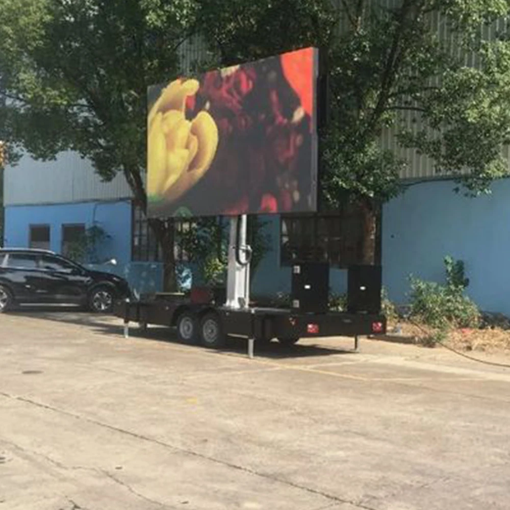 Outdoor Advertising Moving Video P4 LED Display Screen Trailer Safety Solar Energy Saving