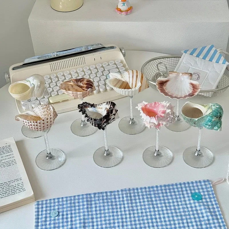 Natural Conch Shell Wine Glass Cocktail Glasses Martini Glasses Creative Handmade Goblet for Home Bar Decor Sea Shell Chalice