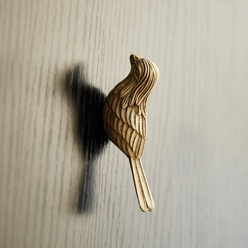 

Brass Birdie Furniture Handles Golden Knobs and Handles for Drawers Luxury Wardrobe Dresser Nightstand Shoe Cabinets Pulls