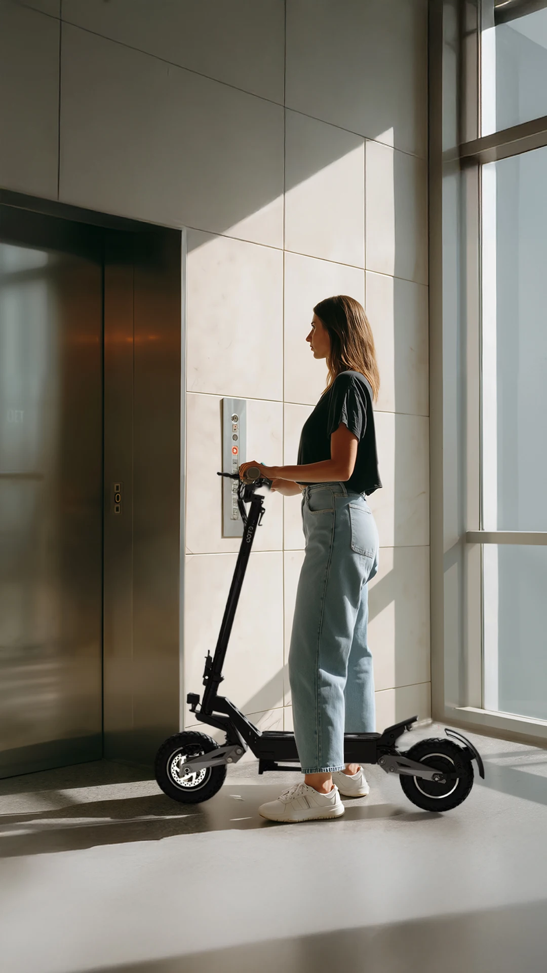 OOTD T10 Elektroroller 48V 13,5Ah Akku 500W Motor 11 Zoll Reifen 25km/h Höchstgeschwindigkeit 60km Reichweite Erwachsenen E-Scooter