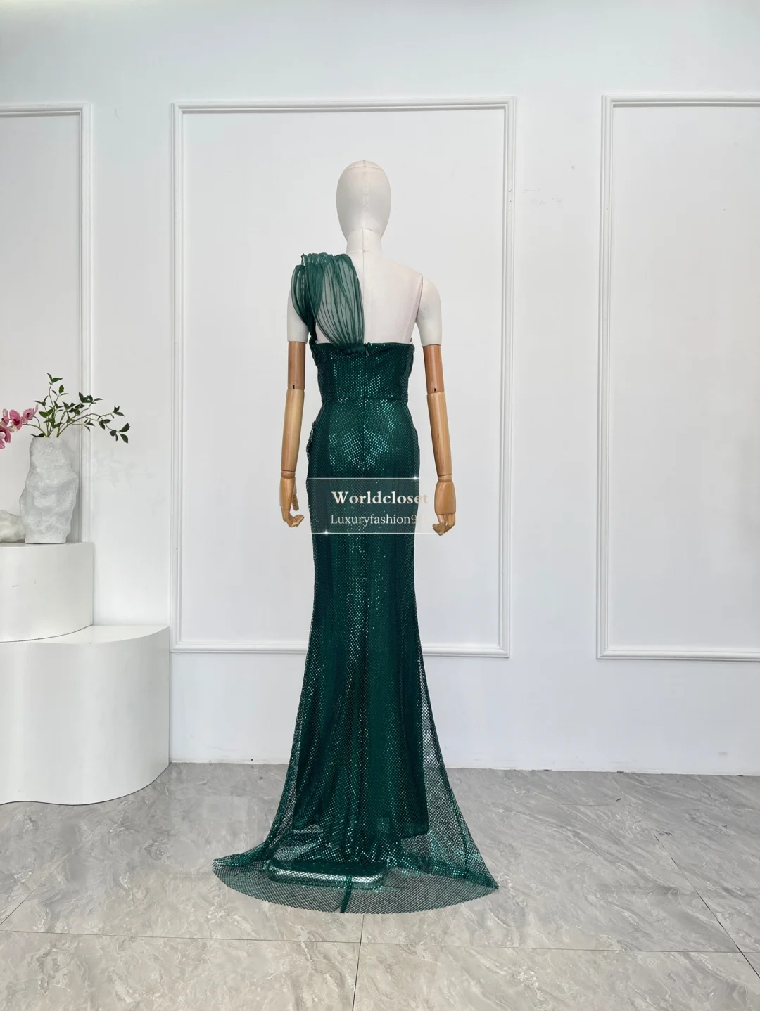 

2025 Elegant Green Sequins Sleeveless The Off Shoulder Backless Tube Maxi Women's Clothing Dresses for Party