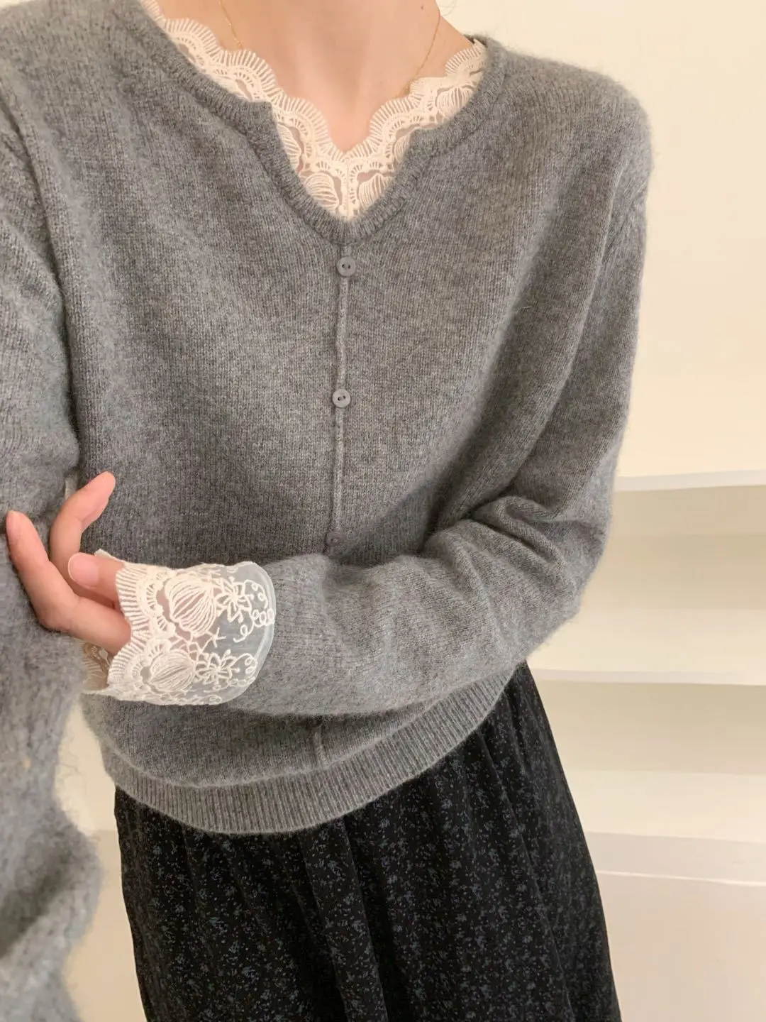 Jersey de lana con cuello en V de estilo coreano y puños de encaje, hecho de lana y lana de alpaca, suéter de punto