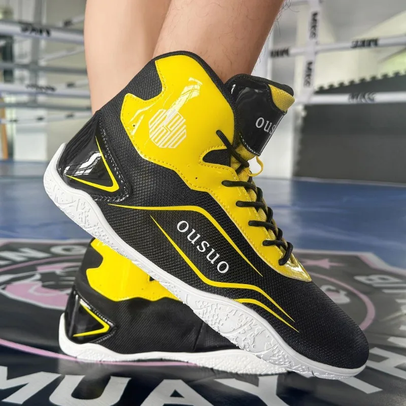 

Professional Boxing Shoes for Mens Non-Slip Fighting Shoes for Man Top Quality Gym Training Shoe Mid-Top Men Wrestling Sneakers