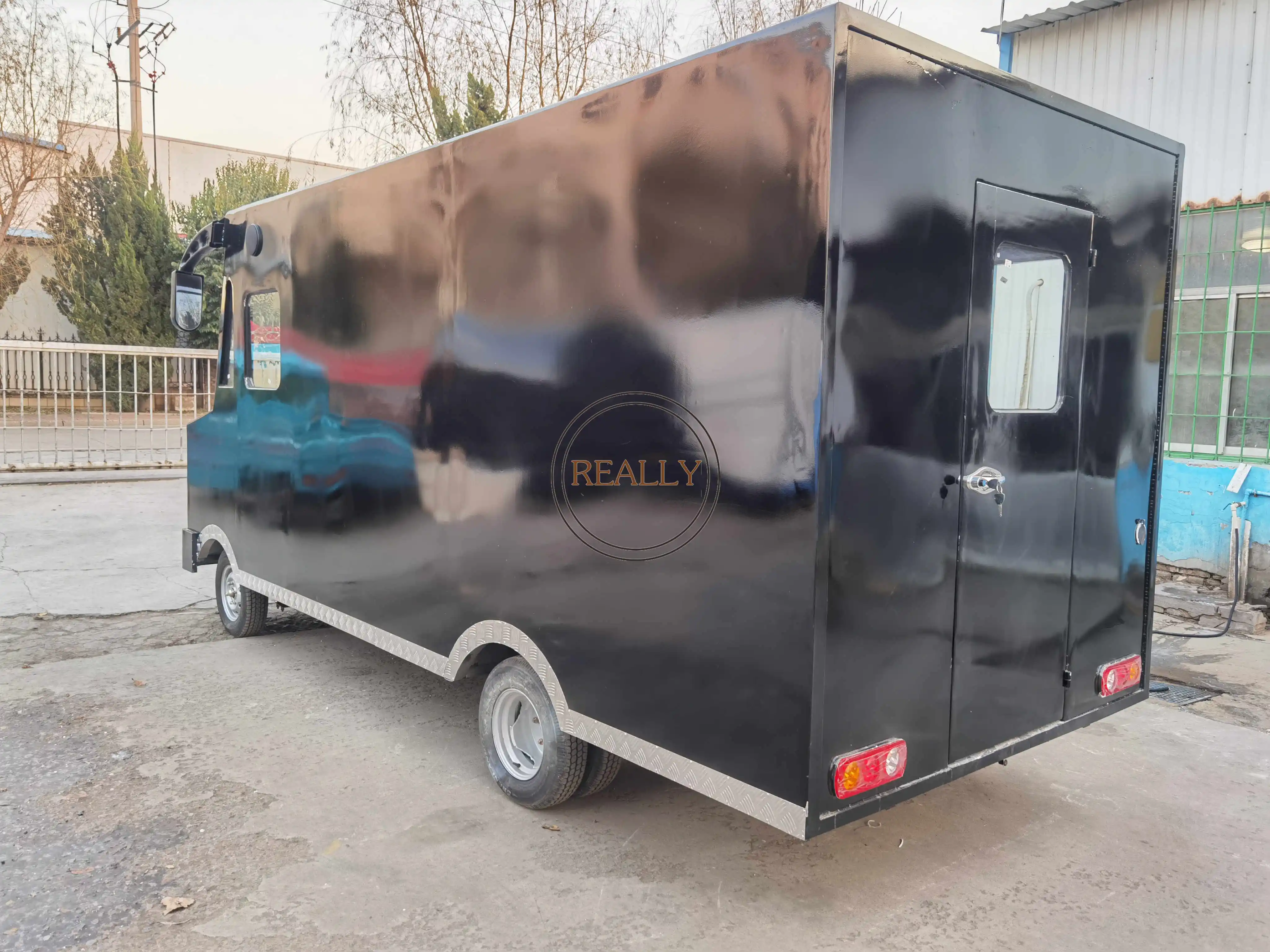 ร้อนขายกาแฟหยอดเหรียญ Panini อาหารจีน Van Rolling Cart Vintage USA รถพ่วงรถบรรทุกอาหารใช้ขาย