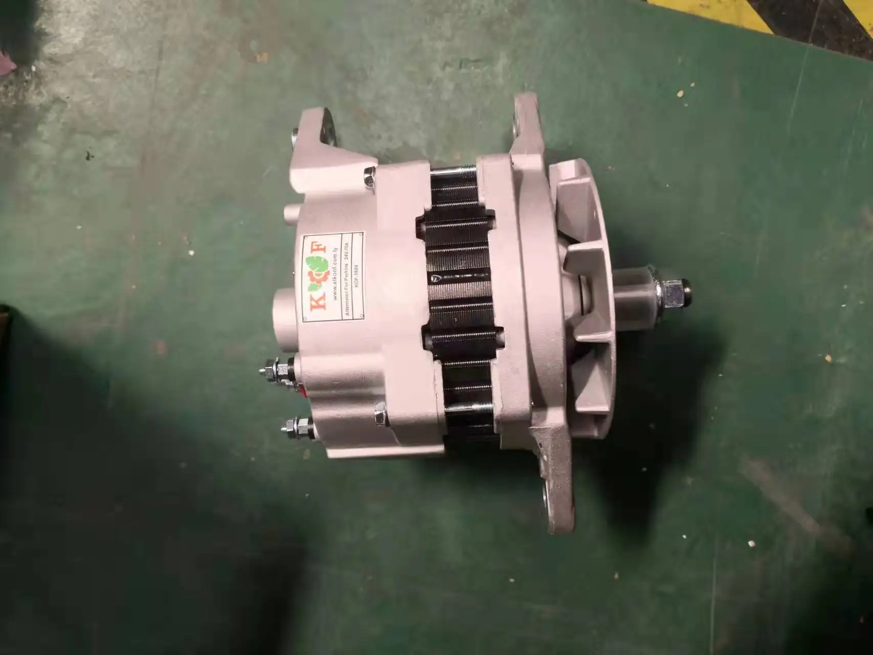 

US Trucks Part # 19020310 Car Alternator Assembly