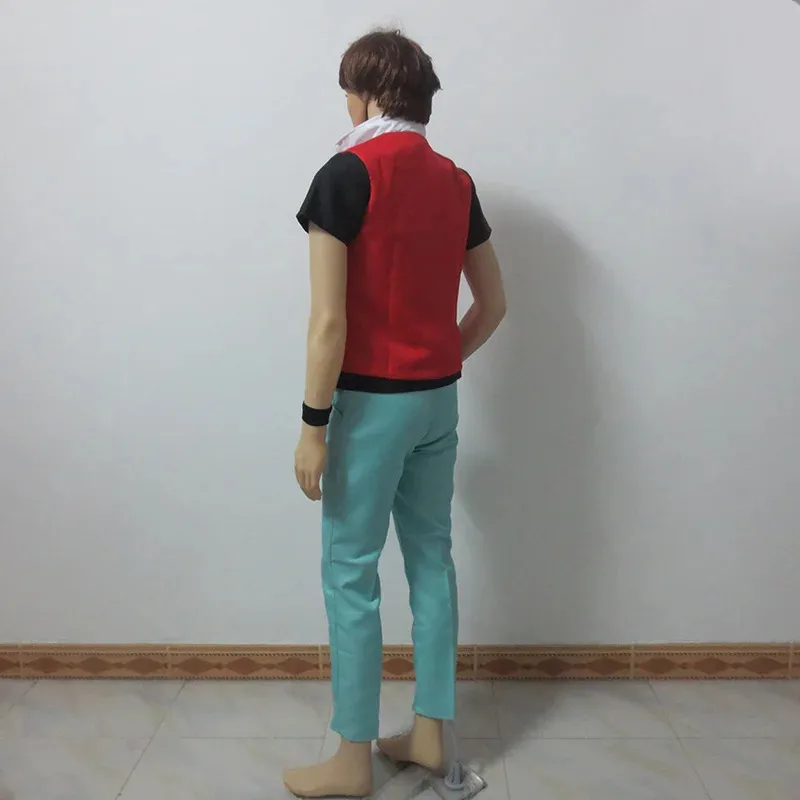 أزياء أنيمي Game Hot Trainer باللون الأحمر مع قبعة وواقي المعصم متضمنة - الزي التنكري Ash Ketchum