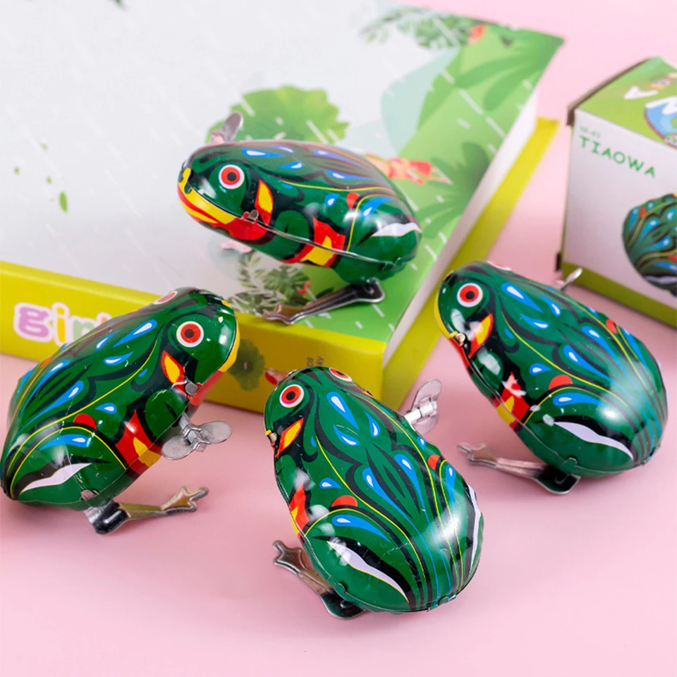 3 Set Fun Kids Classic Tin Wind Up Clockwork Jumping Iron Frog Toy
