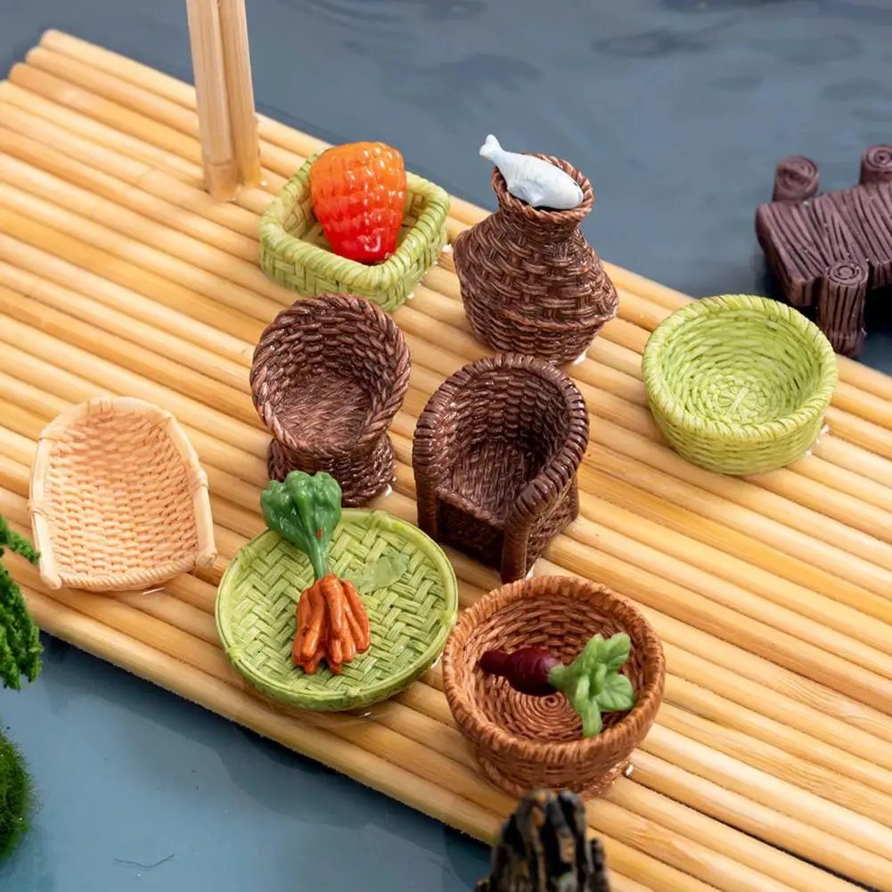 Resin Mini Basket 5 Pcs Mini Resin Rattan Baskets Dollhouse Storage Holders Realistic Woven Basket Ornaments for Fairy Garden