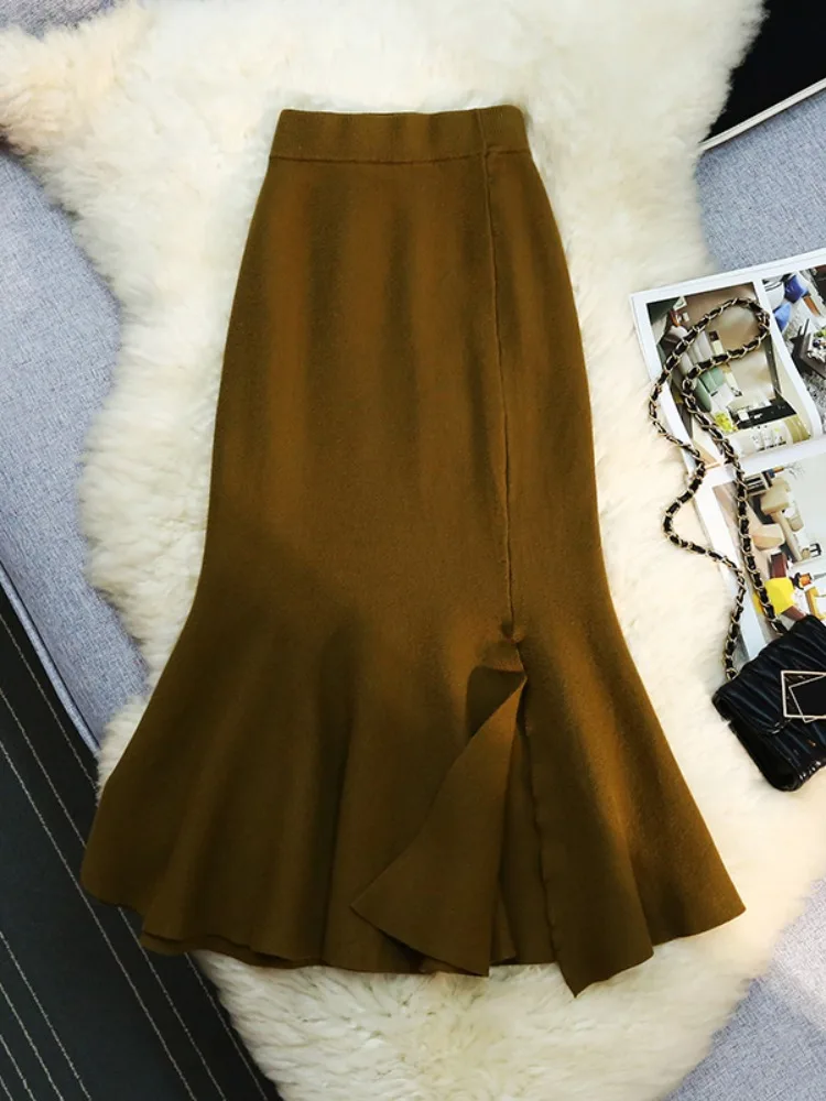 Corduroy Fishtail Skirt Women's Autumn and Winter Small High Waist A Word Hip Skirt Mid-Length Slimming One-Step Skirt