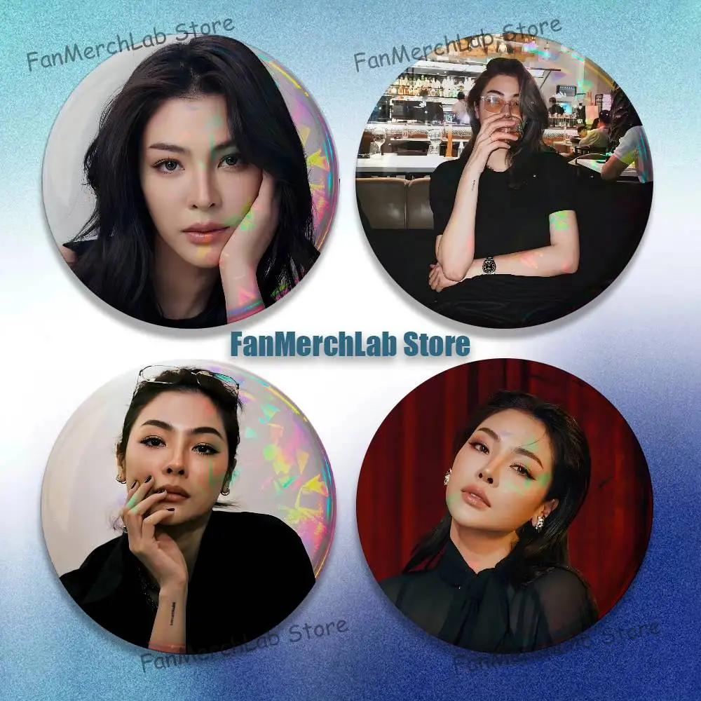 

F-Faye Brooches for Backpack Jewelry Accessories Gift Round Creative Anime Badge Brooch on Gifts