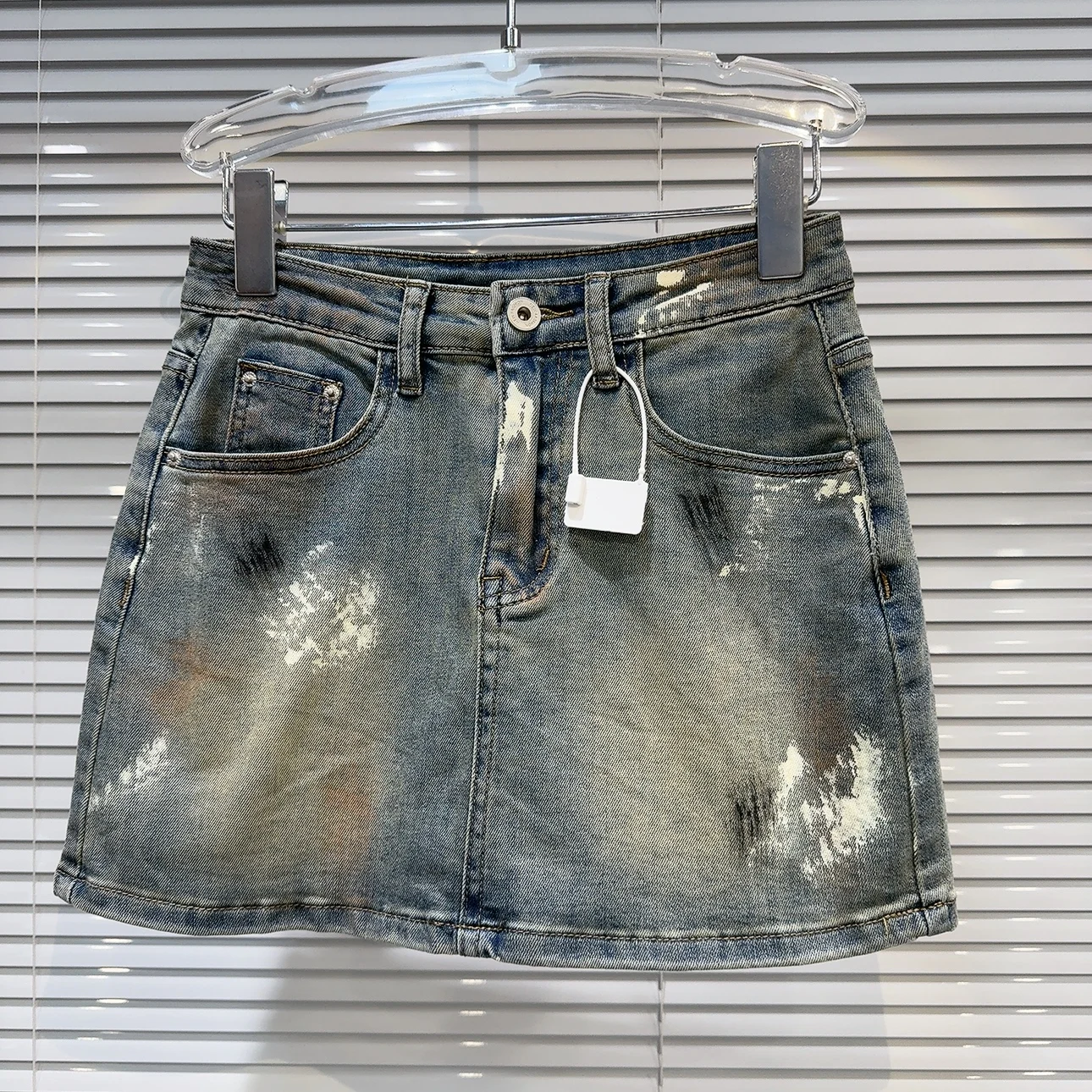 Spódnica dżinsowa Street Sle fiti Waed, modna, zakrywająca pośladki, o długości do kolan, dla młodych kobiet w wieku 20-tych lat.