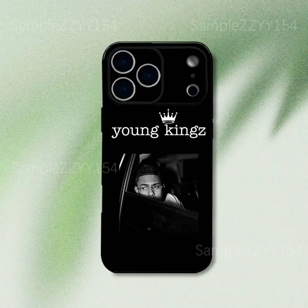 Myke Towers LA PANTERA NEGRA Funda de teléfono para iPhone 17,16,15,14,13,12,Pro,Max,Plus,E,SE4,Air,Mini Funda suave negra