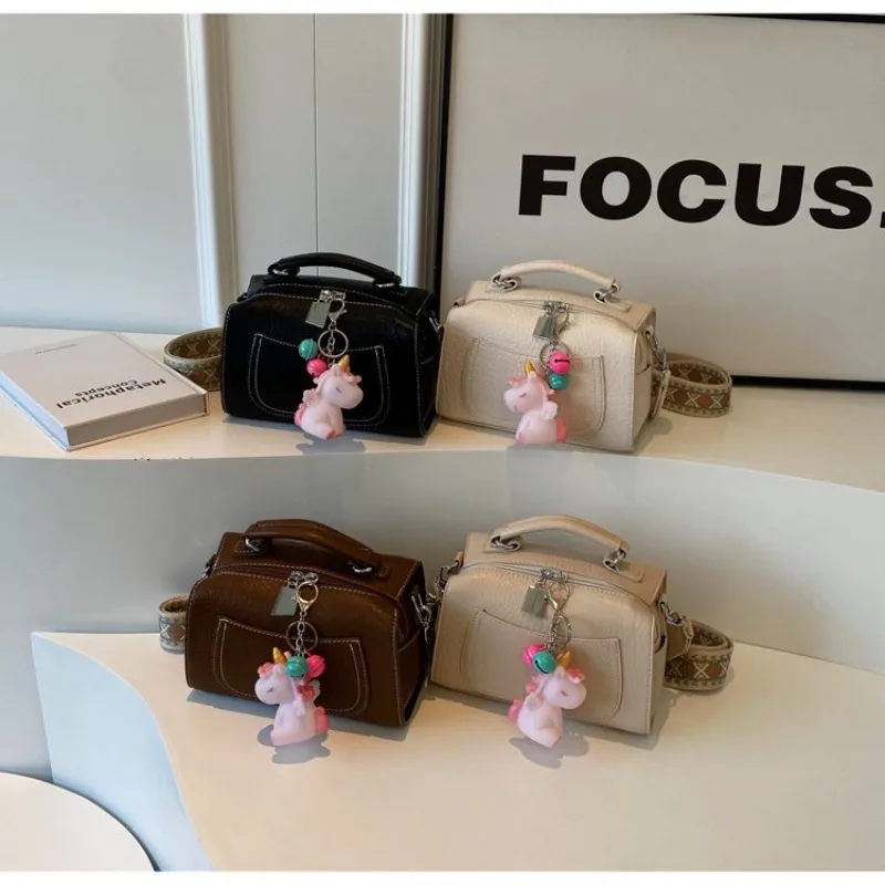 

Luxury Casual Chic Designer Diaper Bag For Women Fashionable Leather Tote Large Capacity Elegant Crossbody Handbag Day To Night