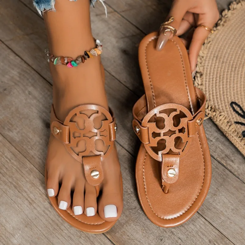 New Ladies Casual Holiday Flip Flops Beach Toe Clip Large Size Flat Women's Slippers Designer Shoes Slippers Botas De Mujer