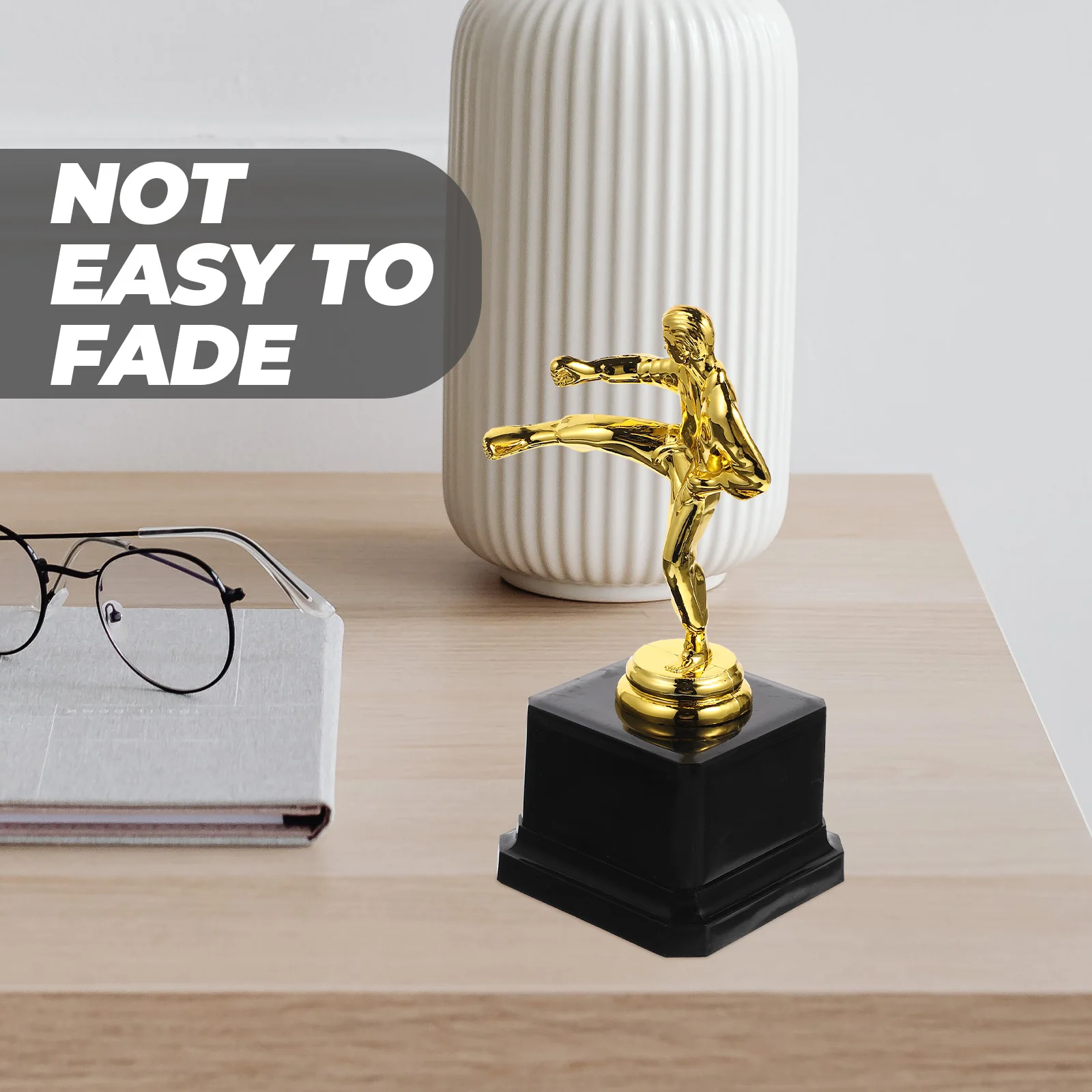 태권도 트로피 상 상 밝은 색상 행사 컵 플라스틱 파티 장식 어린이 경쟁 기념품 트로피 선물