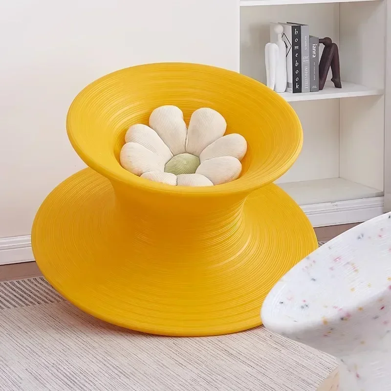 Nordic ins Internet celebrity creative gyro chair shopping mall leisure seat amusement park 360 degree rotating tumbler stool
