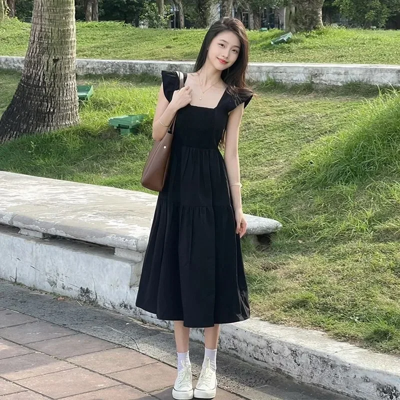 

Square Collar Black Holiday Style Temperament Dress Female Slim Waist Small Flying Sleeves Hepburn Style Long Skirt Summer Dress