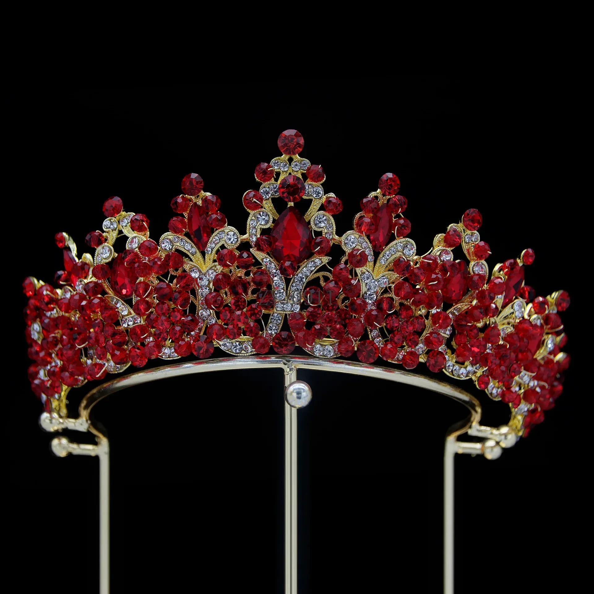 Couronne de princesse en cristal de reconstitution historique de beauté baroque européen et américain, biscuits Miss EtiAdvantages, pièce de sauna de fête de mariage