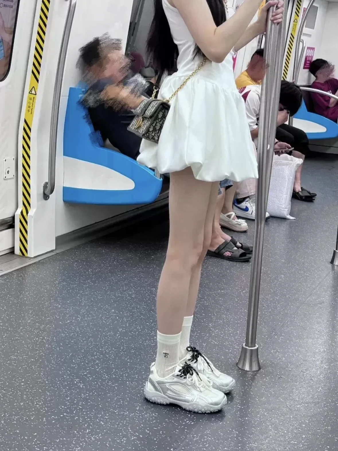 シルバー厚底デクンシューズ-レディース-2025年新作-バレエスタイル-夏-メッシュ-通気性-アガン-スポーツ-カジュアルシューズ-おしゃれ-カジュアル風