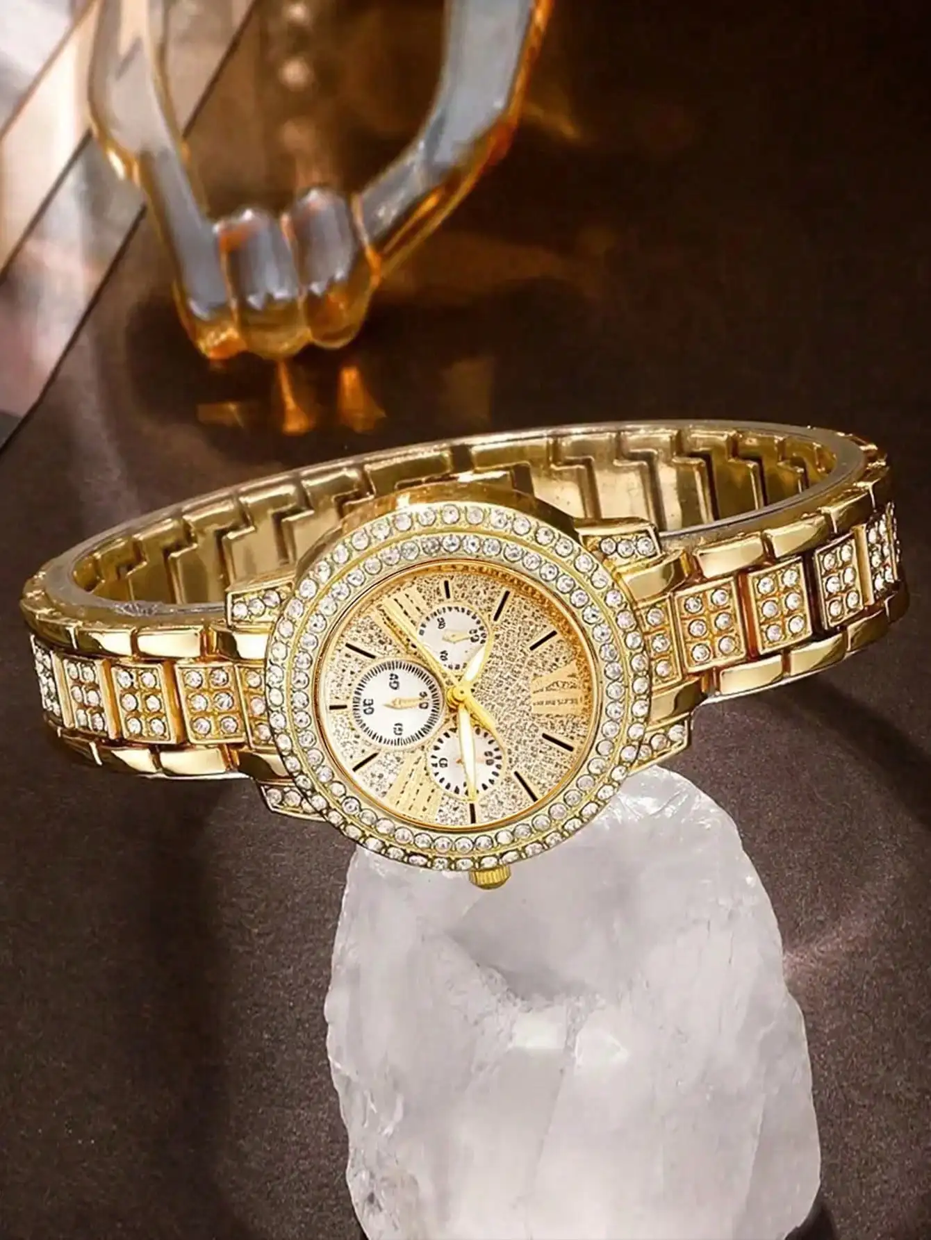 7pcs Fashion Versatile Women's Quartz Watch Set, Paired With 6pcs Lucky Flower Necklace, Bracelet, Ring, Earrings Jewelry Set,