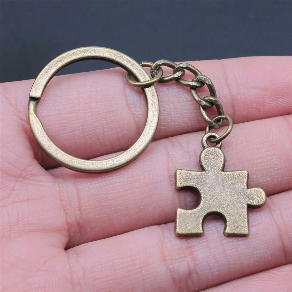 Woemn Men Keychain Dropshipping Antique Bronze Color 23x20mm Puzzle Piece Pendant Keyring Gift