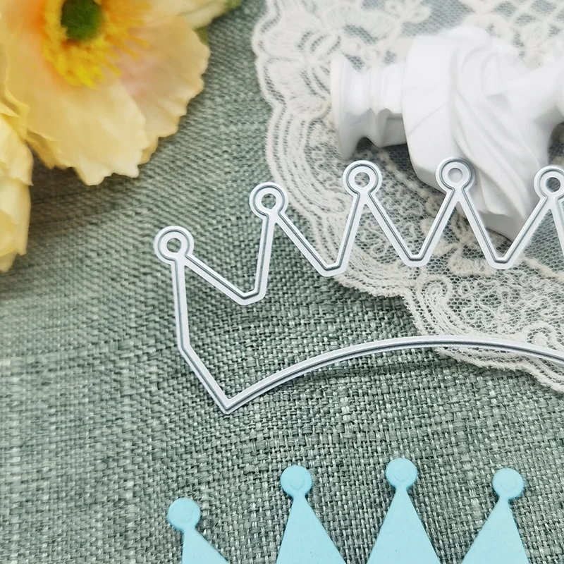 Crown Cutting Dies for DIY 3D Scrapbook Album Paper Cards Decorative Crafts Cutting Die Embossing Knife Mold