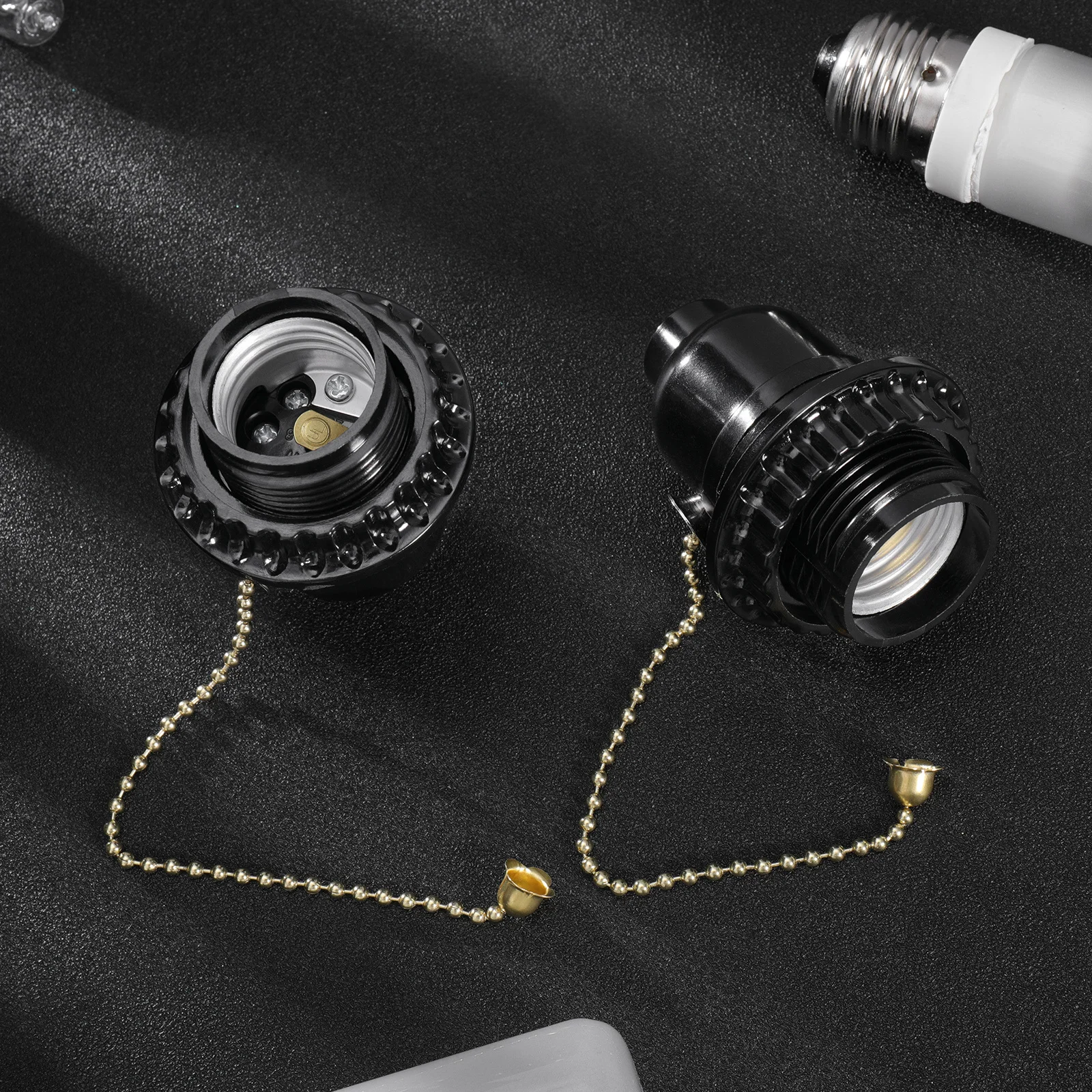 

2Pcs Black Plastic Lamp Base E27 Screw Holder with Pull Chain Switch for DIY Lighting Fixture Shade Adapter Component