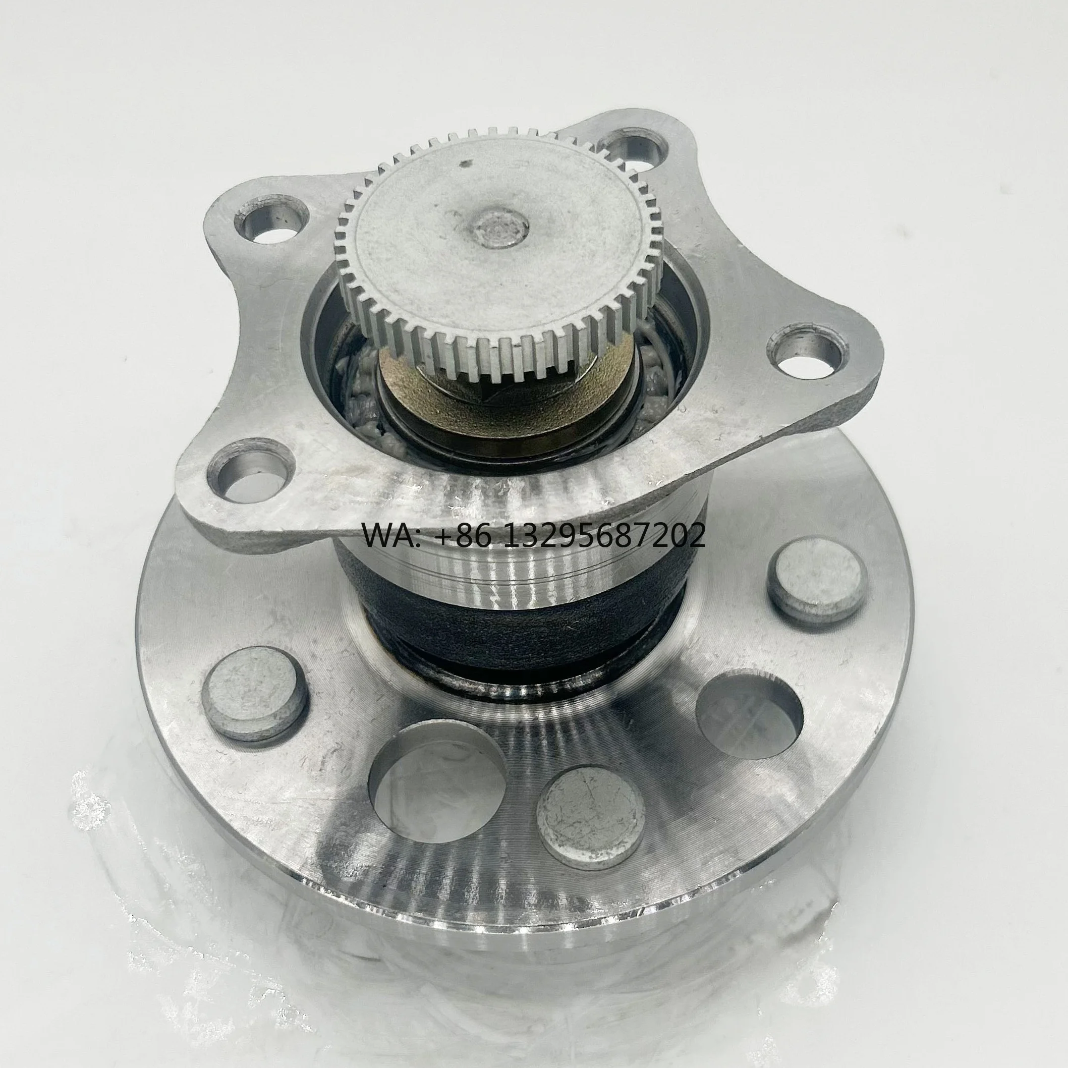 

OE 30BWK16 Rear Wheel Hub for CAMRY/ LEXUS 42450-07010 30BWK16 42450-06010 42450-33010