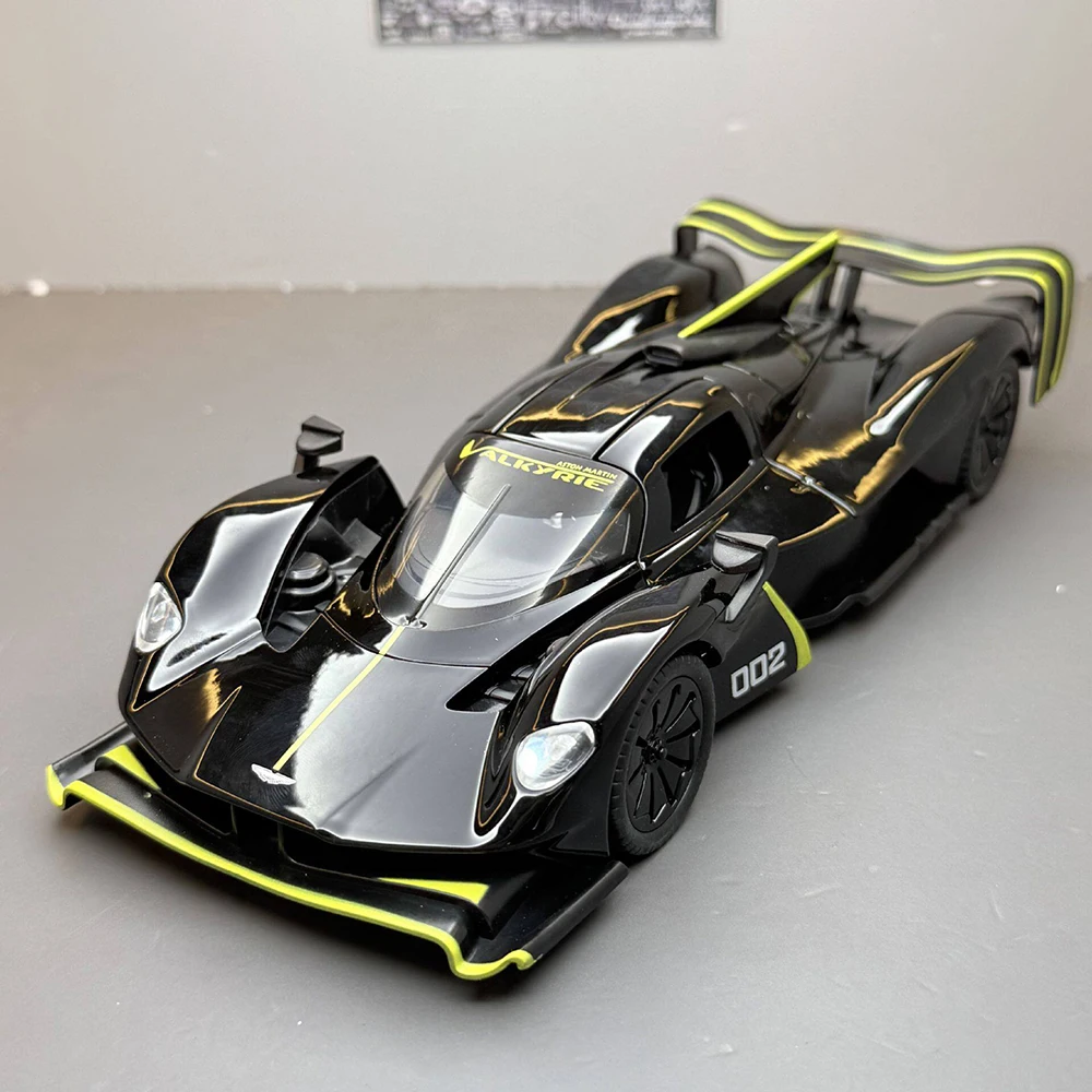 1:24 Valkyrie Eldorado Toy Models Diecast Alloy Car Rubber Tire Pull Back Doors Opened Shock Absorption Vehices Educational Toys