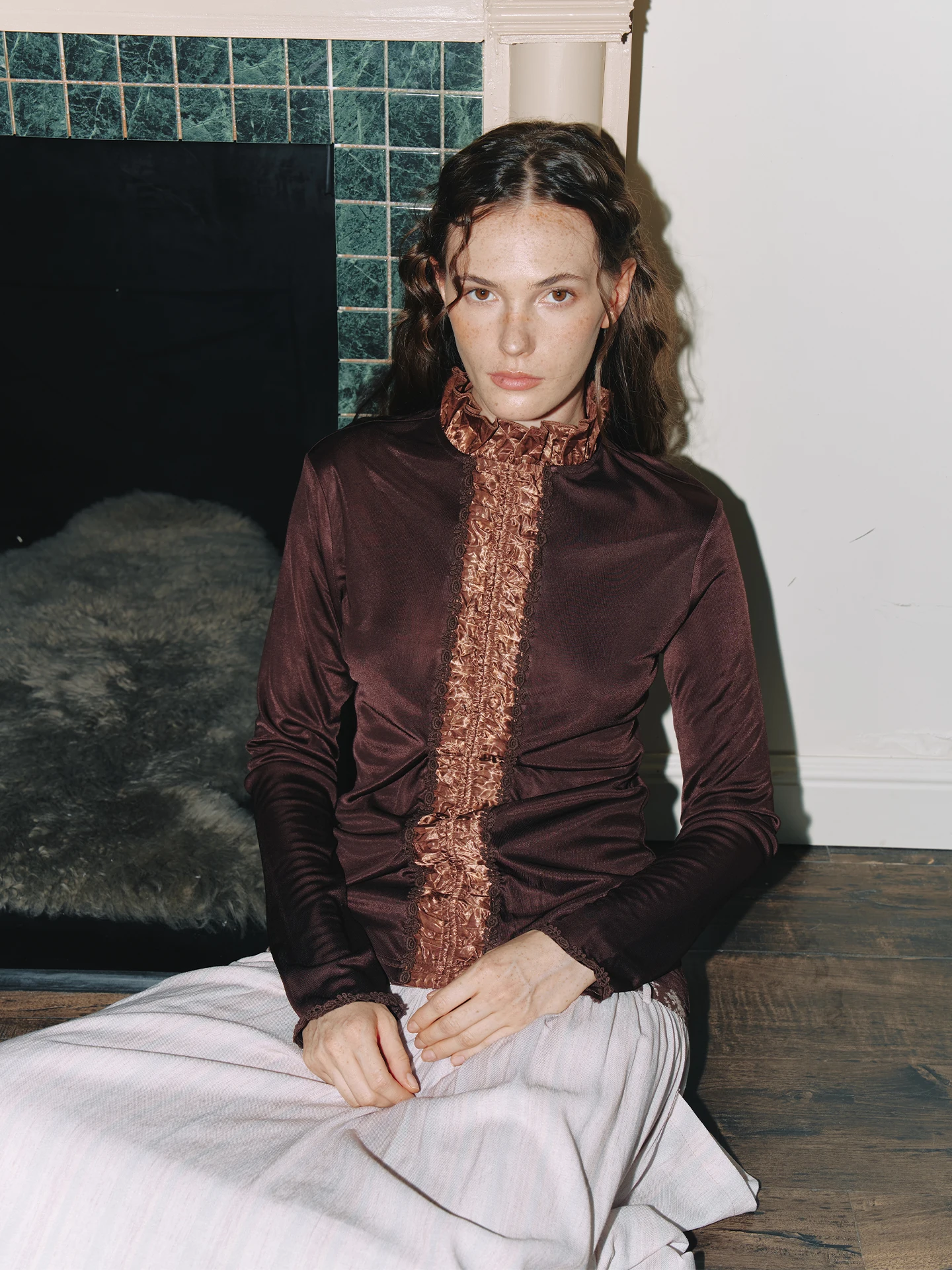 

Ретро-топ с плиссировкой и кружевом, яркий вязаный лонгслив с воротником-стойкой, облегающий, из полиэстера, повседневная женская трикотажная одежда