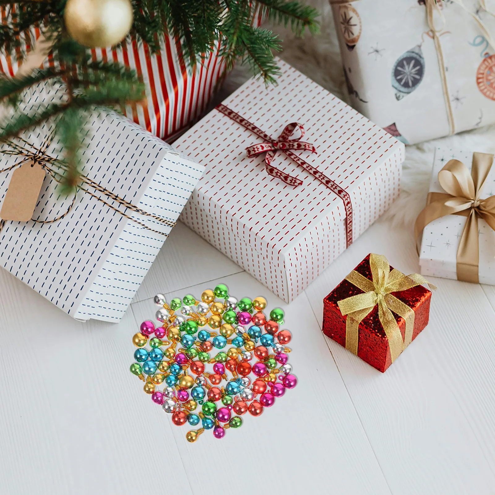 

100 Pcs Christmas Light Bulb Ornaments Decor Colorful Plastic Decoration Miniature Resin