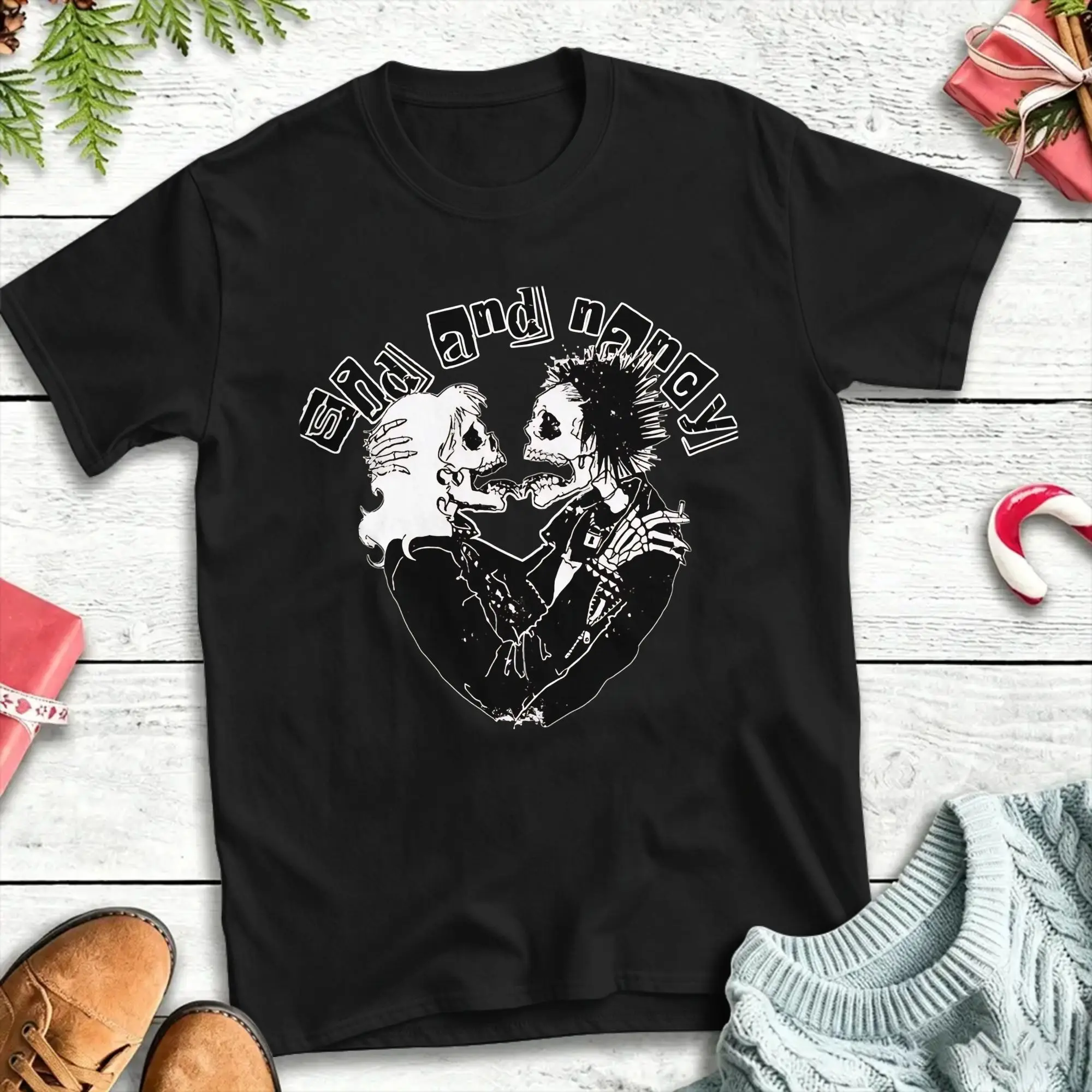 Summer Sid And Nancy Sexy Dynamite London  Leisure T-Shirts  100% Cotton Tshirt for Men Awesome Short Sleeve Clothes