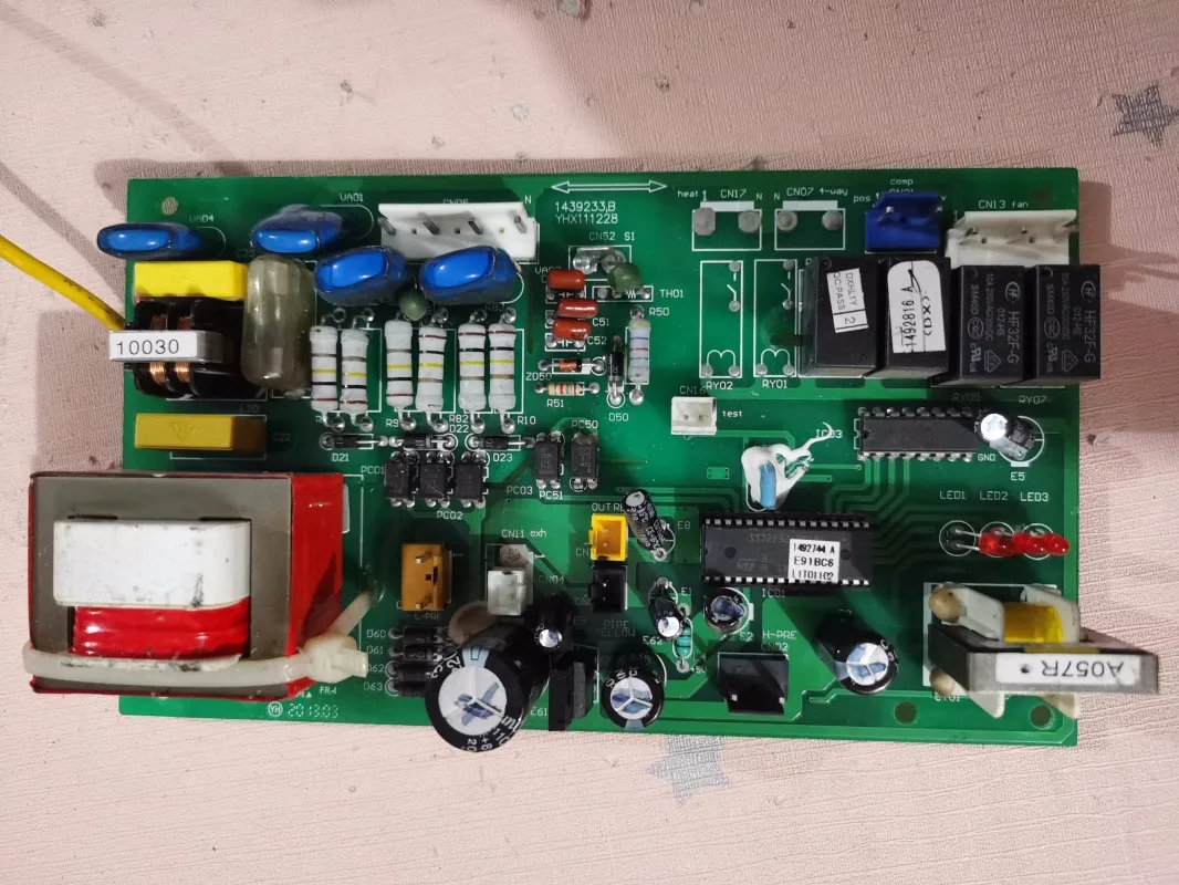 for Hisense Air Conditioning Computer Board 1439233. B Control Board YHX111228 Main Board