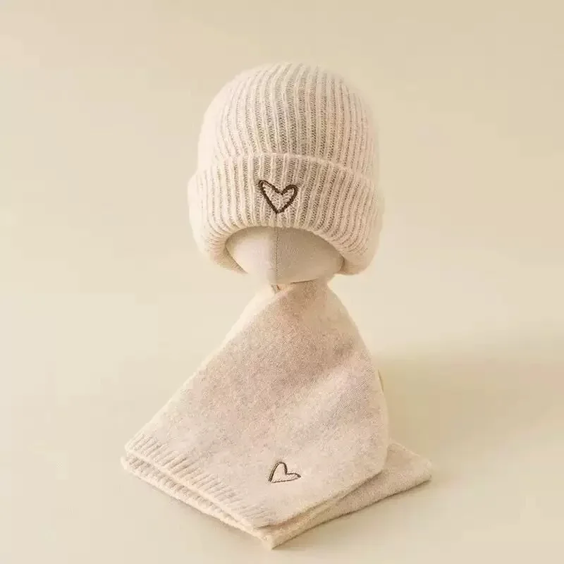 

Unisex Baby Kids Autumn Winter Set - Solid Color Knitted Hat Scarf with Love Heart Embroidery, Warm